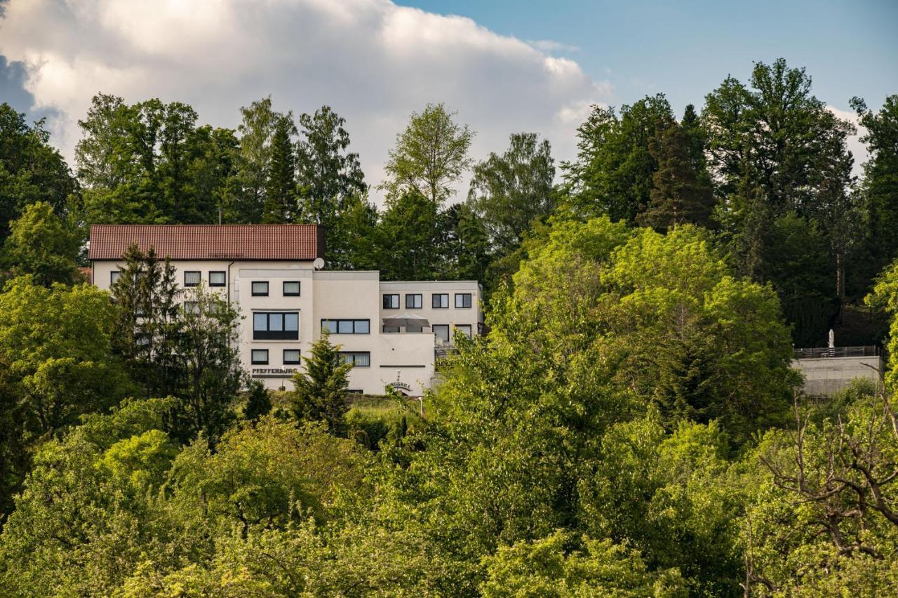 Hotel Pfefferburg Schonaich Bagian luar foto