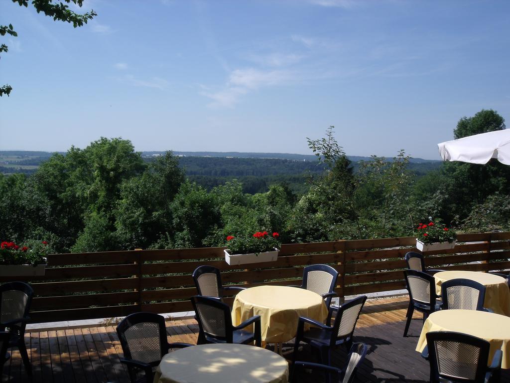 Hotel Pfefferburg Schonaich Bagian luar foto